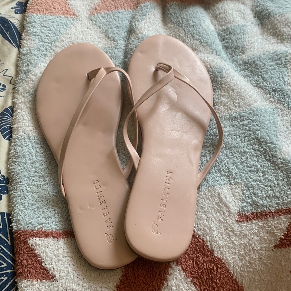 Pink Fabletics Flip flops